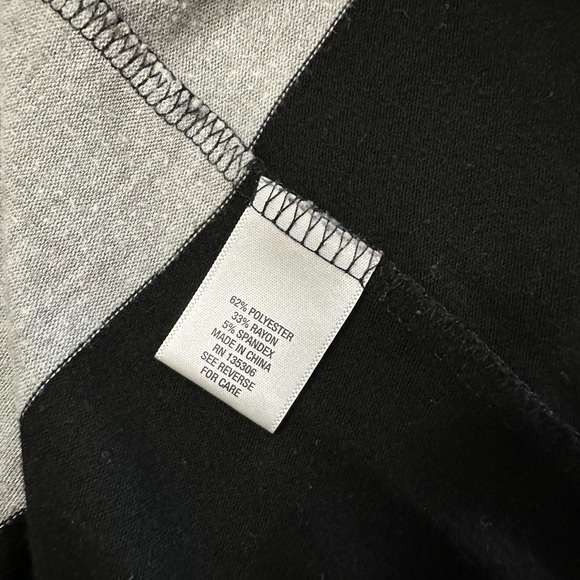 Women’s Sunday Flowy Cardigan size 2x - Picture 3 of 6